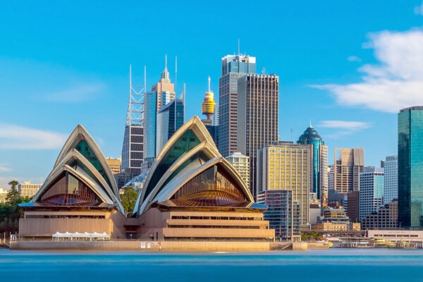 Contrasts of Australia